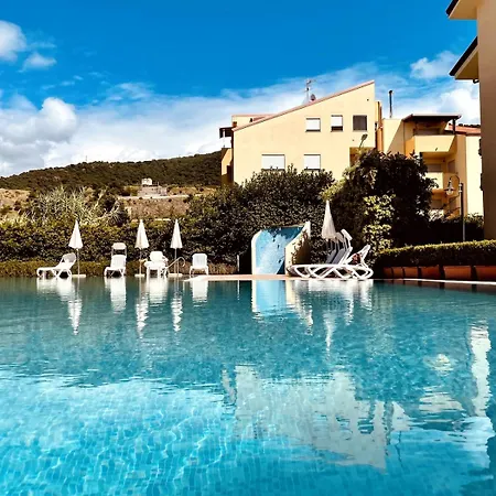 In A Complex With A Swimming Pool In Pizzo * Casa Carrieri
