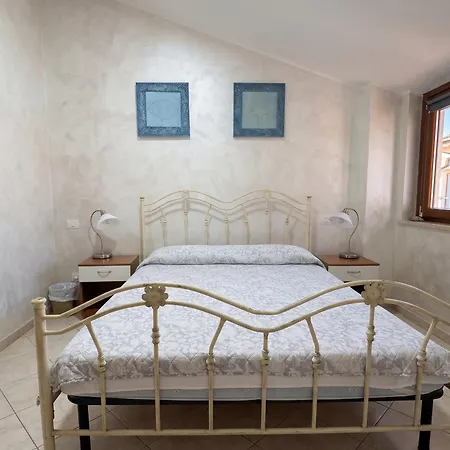In A Complex With A Swimming Pool In Pizzo Lägenhet *